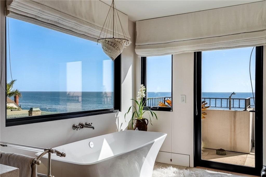 1920 Ocean Way - Photo 24