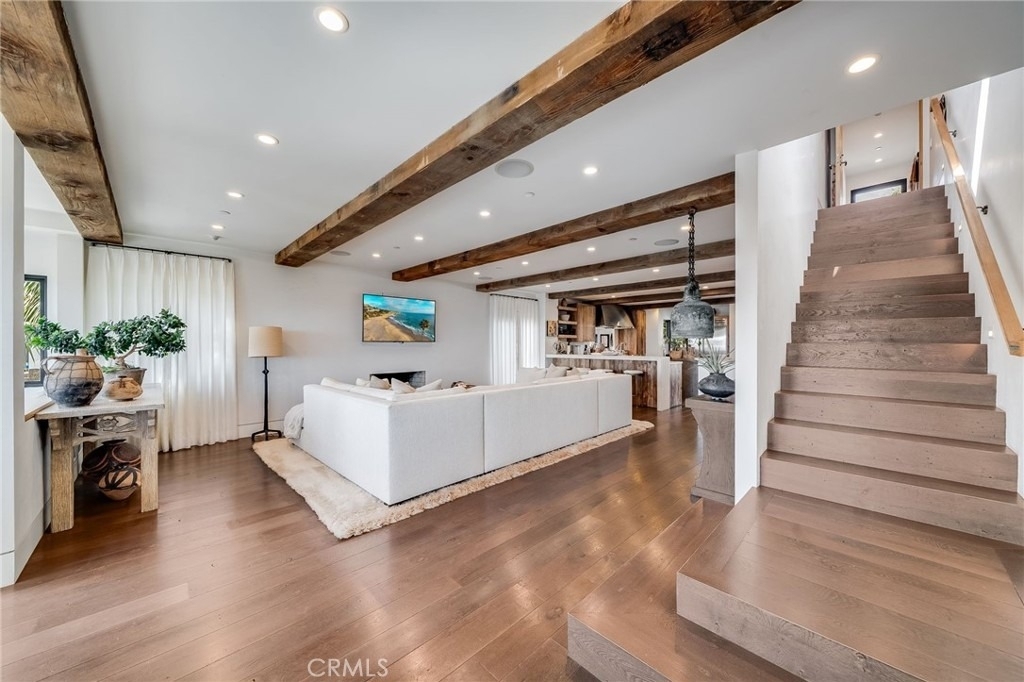1920 Ocean Way - Photo 5