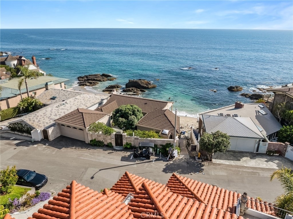 1920 Ocean Way - Photo 1