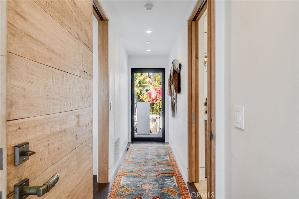 1920 Ocean Way - Photo 17