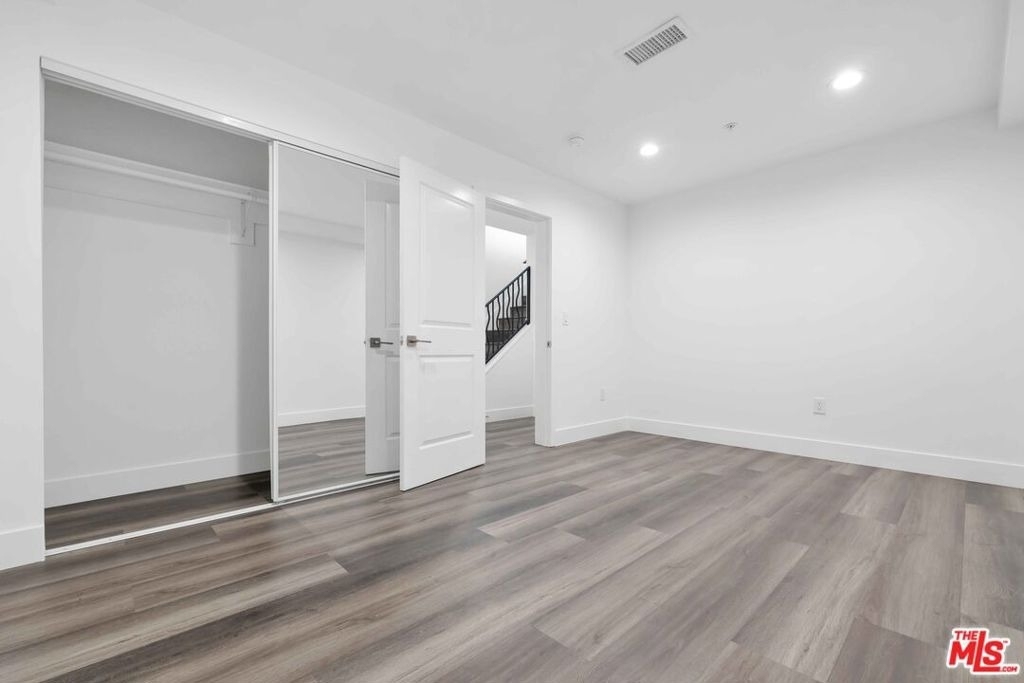 6006 Klump Avenue - Photo 13