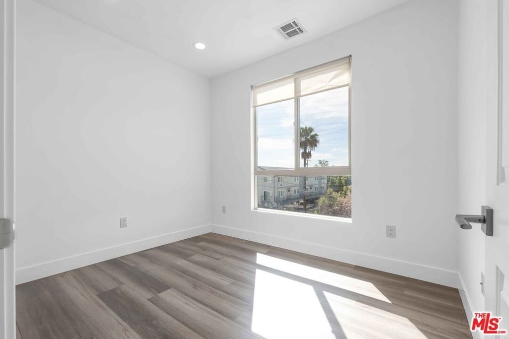 6006 Klump Avenue - Photo 22