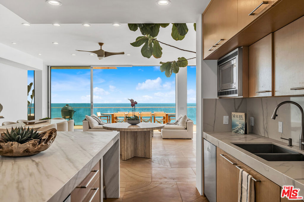 25102 Malibu Road - Photo 3