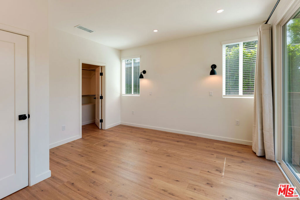 1405 N Coronado Street - Photo 14