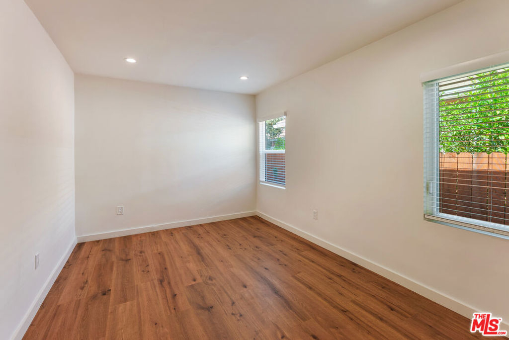 1405 N Coronado Street - Photo 18
