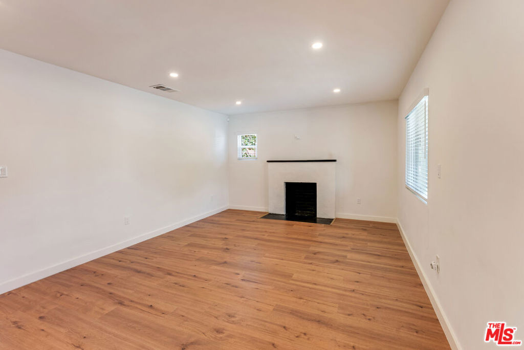 1405 N Coronado Street - Photo 3