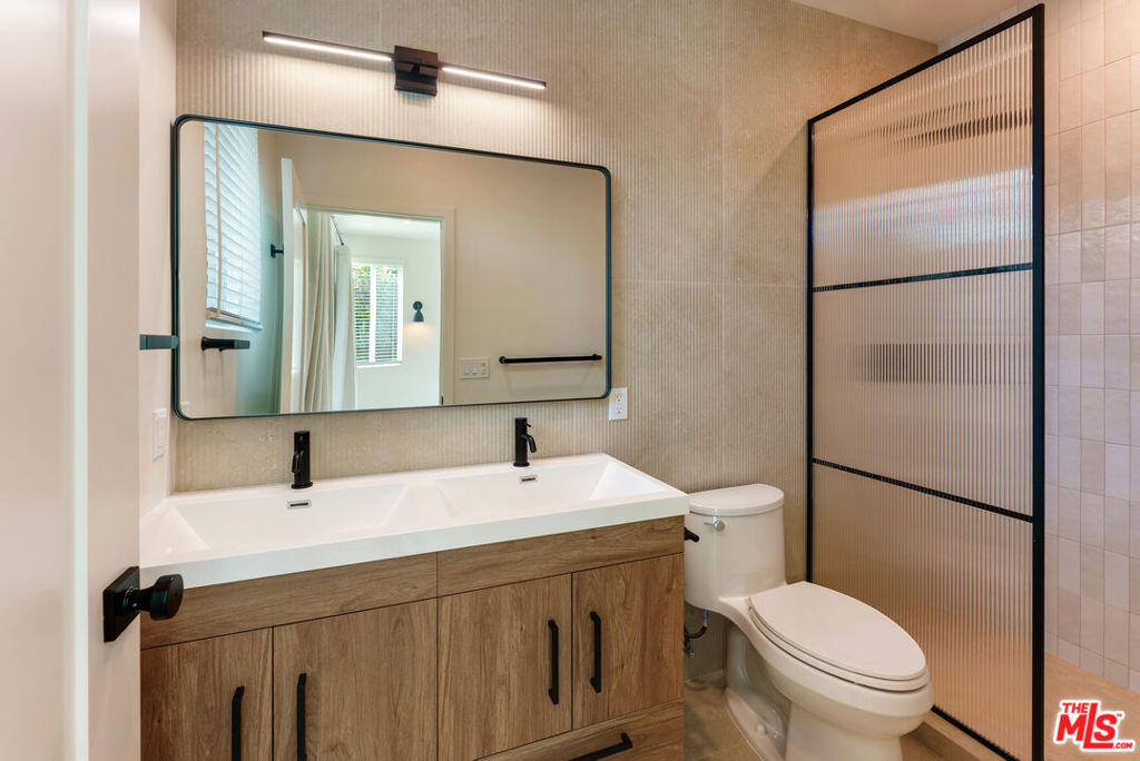 1405 N Coronado Street - Photo 16