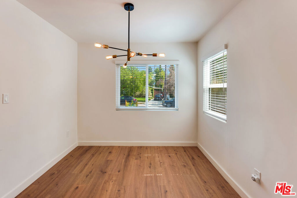 1405 N Coronado Street - Photo 8