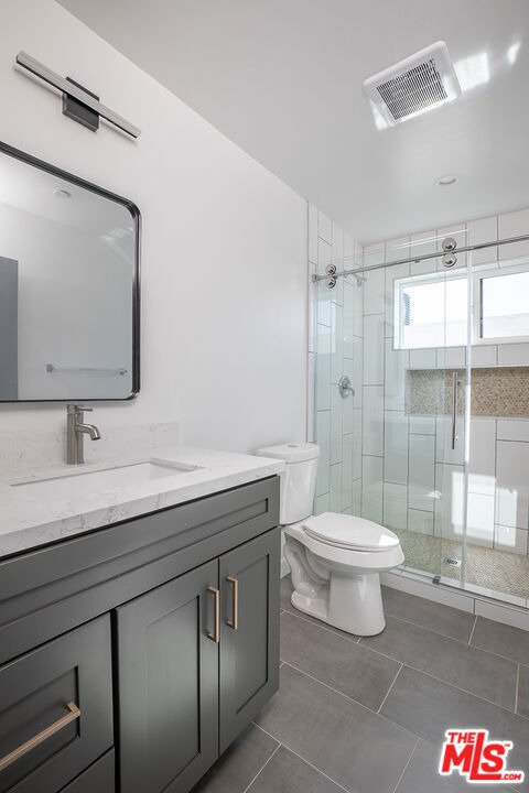 1432 W 9th Street - Photo 8