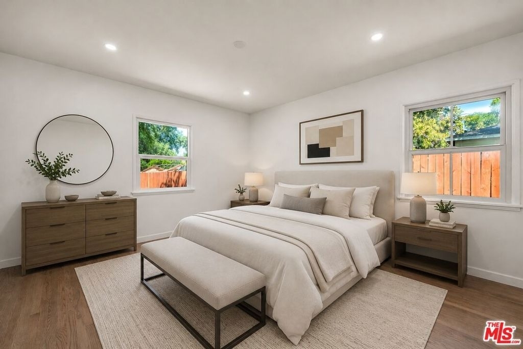 1091 Palm Terrace - Photo 11