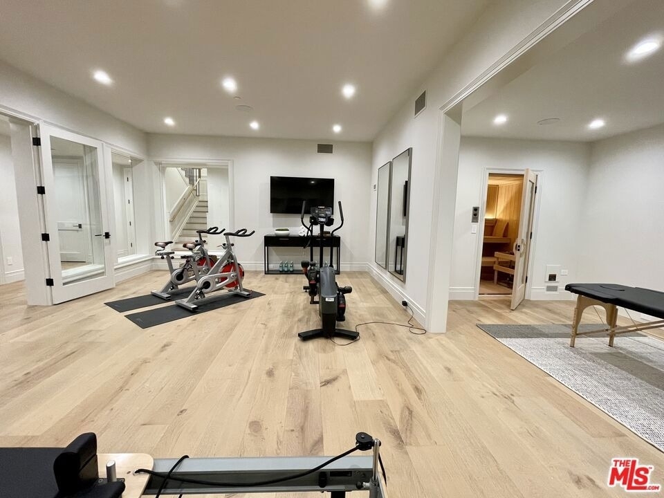 12730 Hanover Street - Photo 9