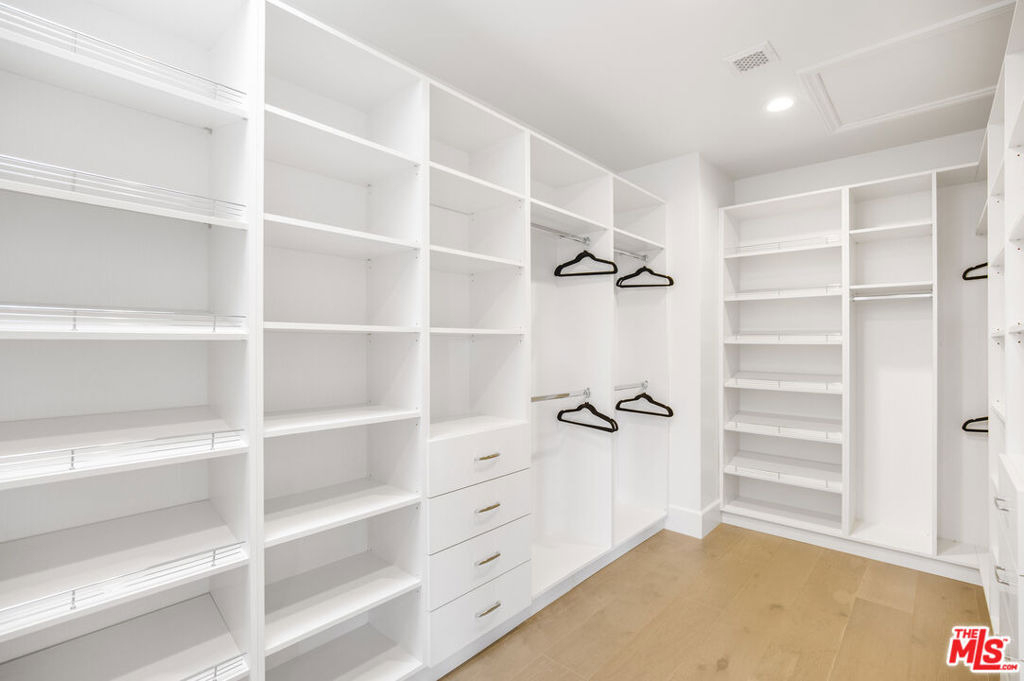 14619 Valley Vista Boulevard - Photo 31