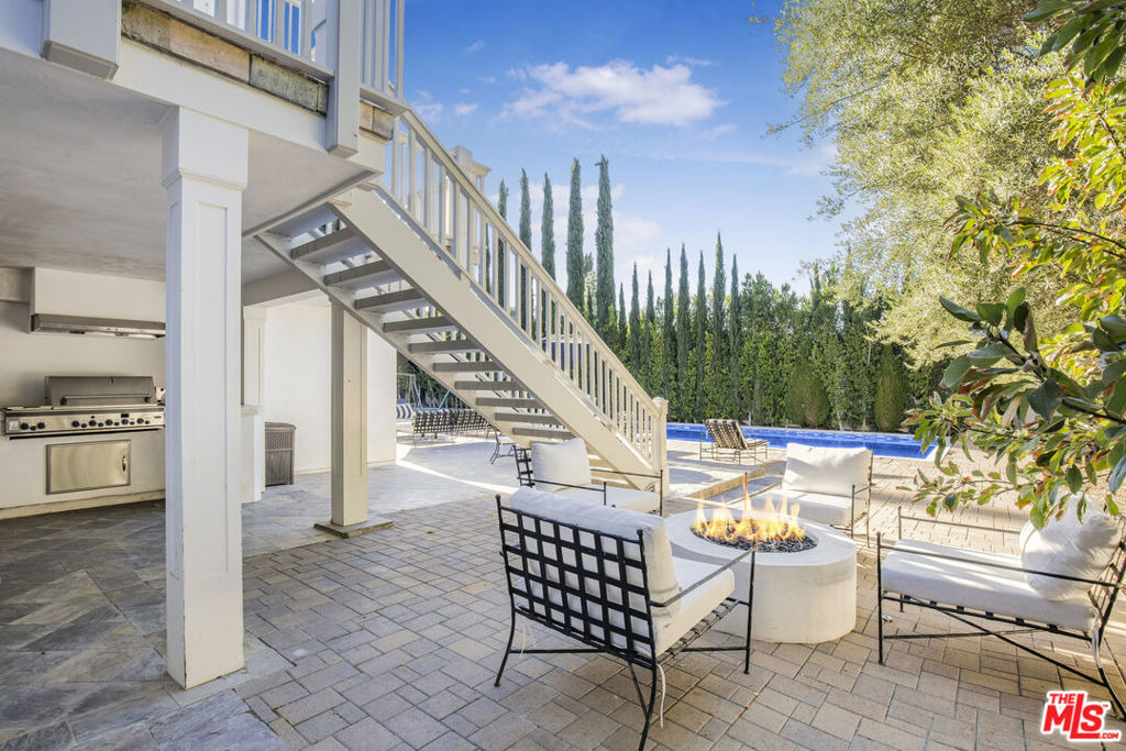 14619 Valley Vista Boulevard - Photo 52