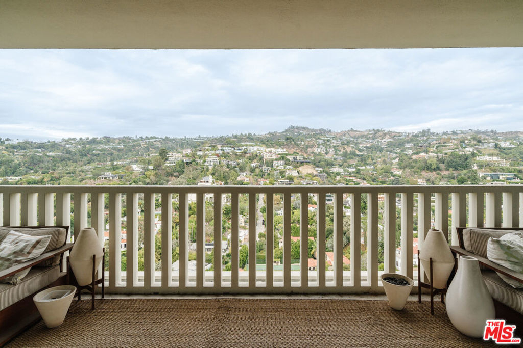 9255 Doheny Road - Photo 7