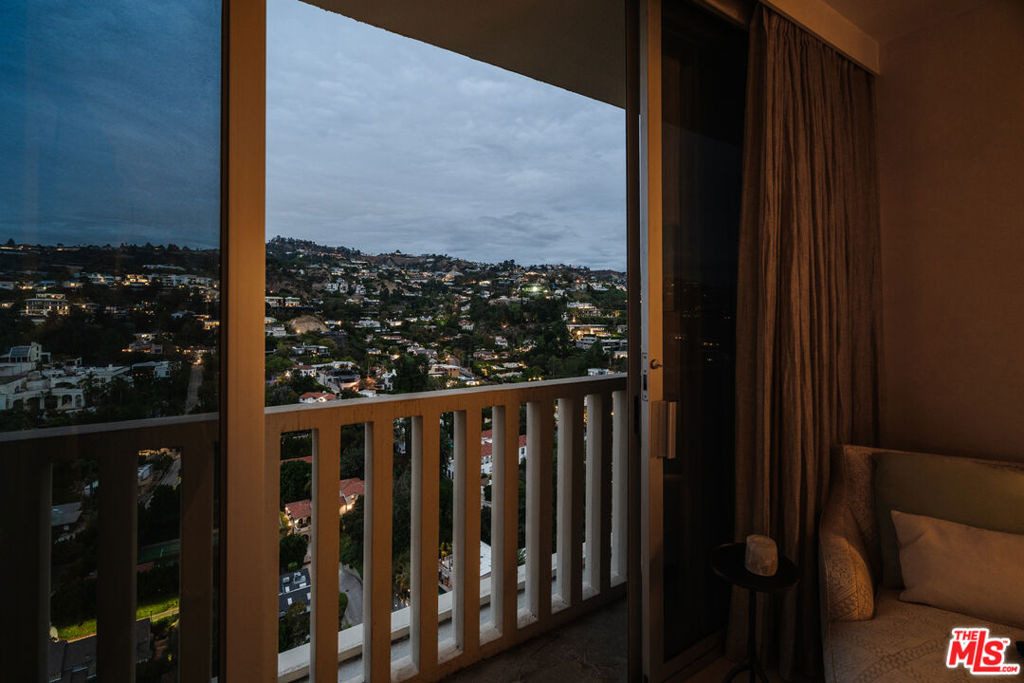 9255 Doheny Road - Photo 16