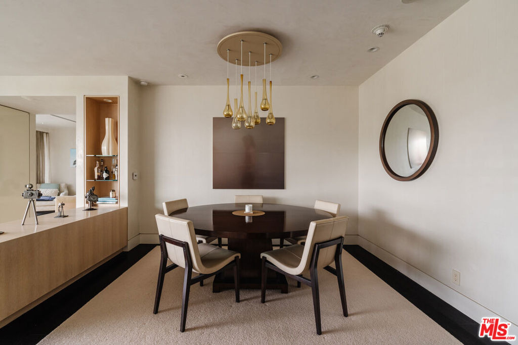 9255 Doheny Road - Photo 1