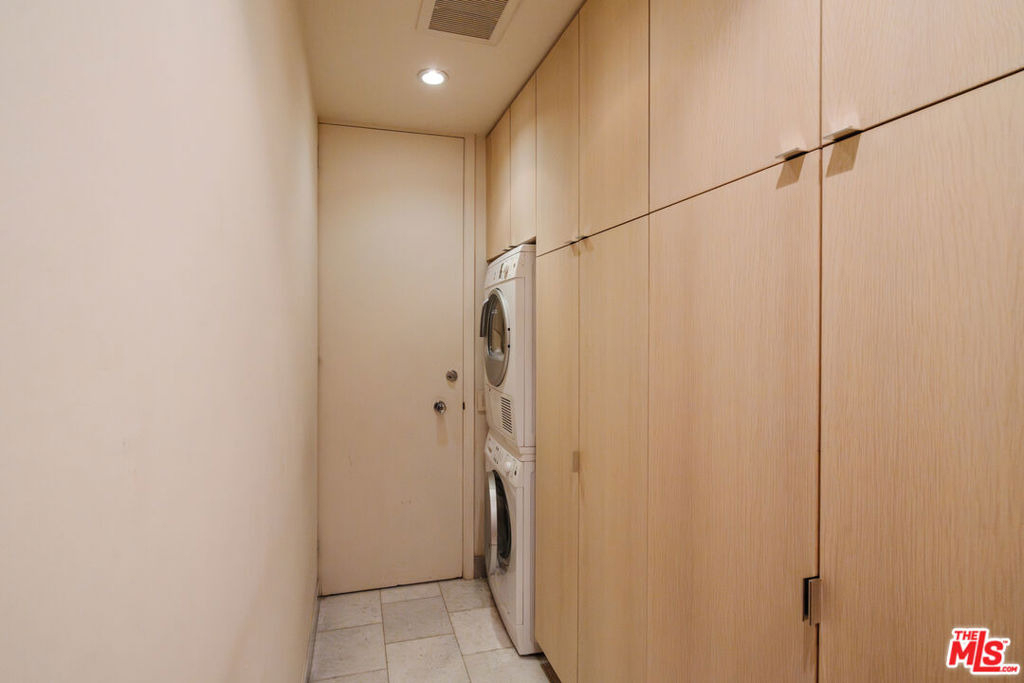 9255 Doheny Road - Photo 12