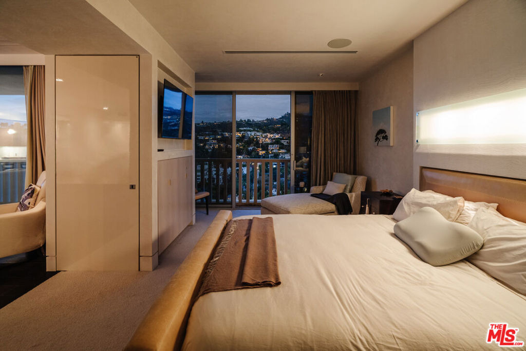 9255 Doheny Road - Photo 15