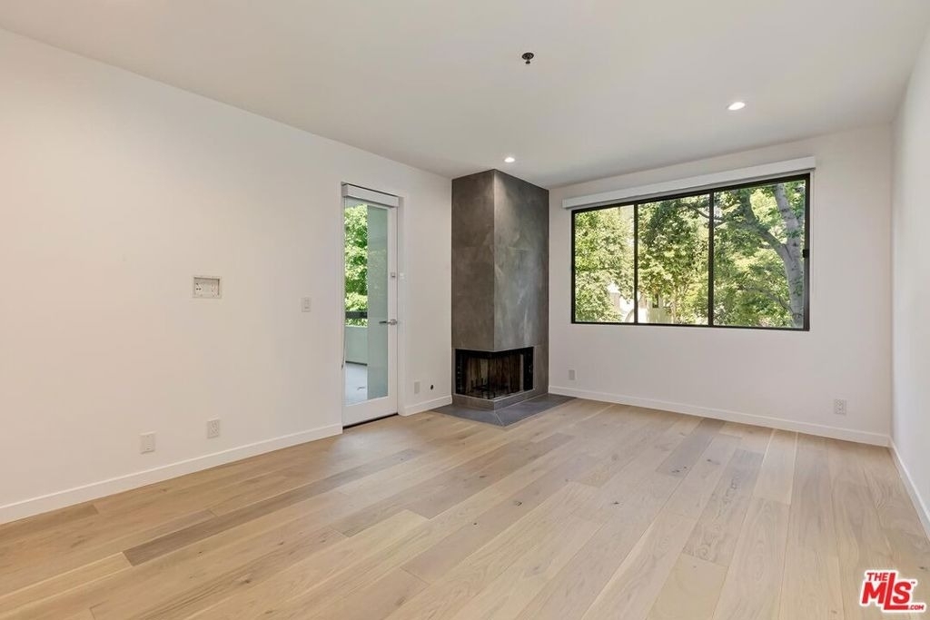2142 Century Park Lane - Photo 21