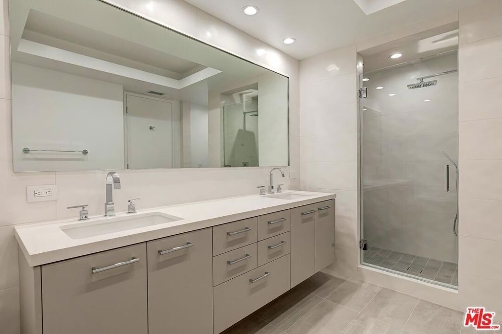 2142 Century Park Lane - Photo 23
