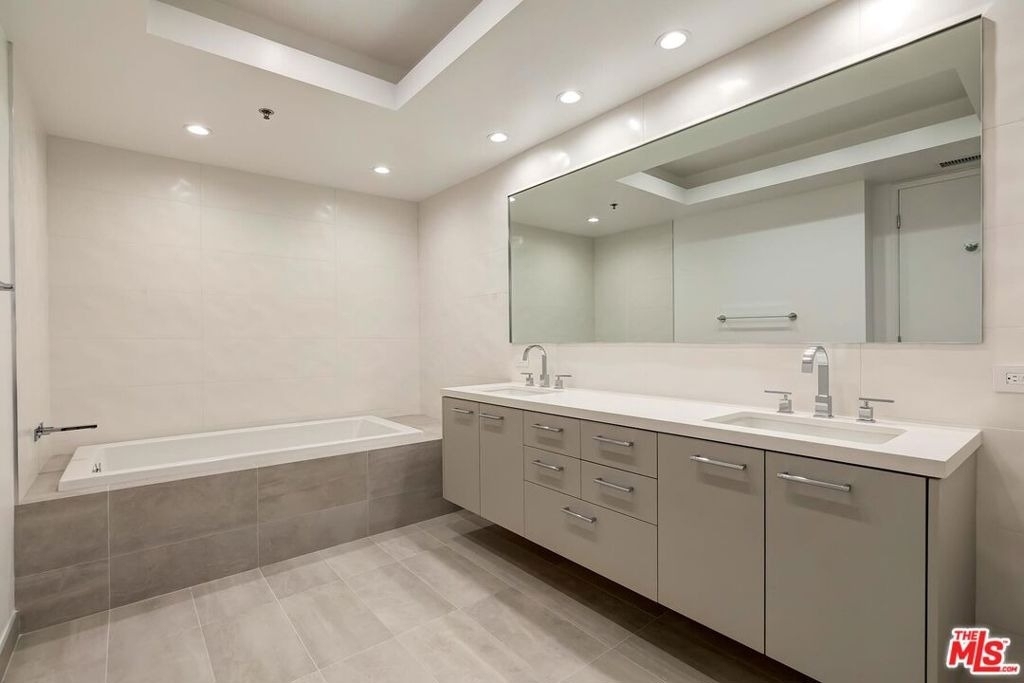 2142 Century Park Lane - Photo 22