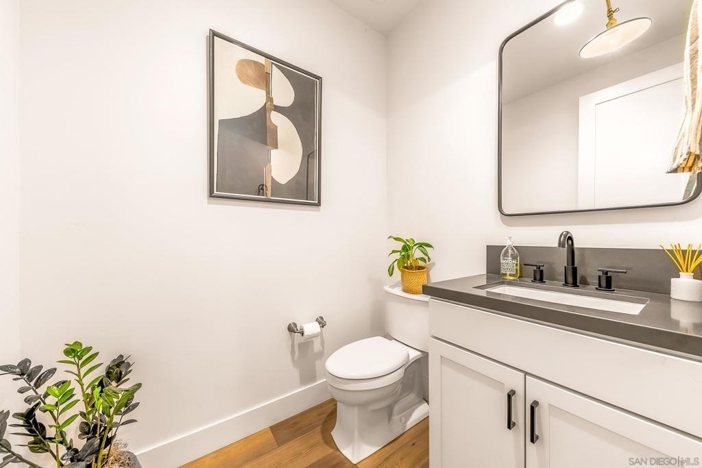 1245 Canton Ct - Photo 16