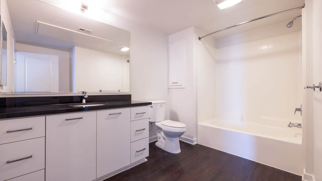 639 N. Broadway - Photo 42