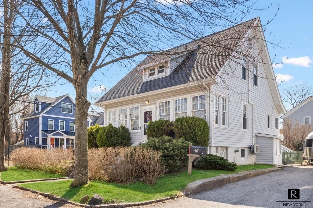 401 Hunter Avenue - Photo 1