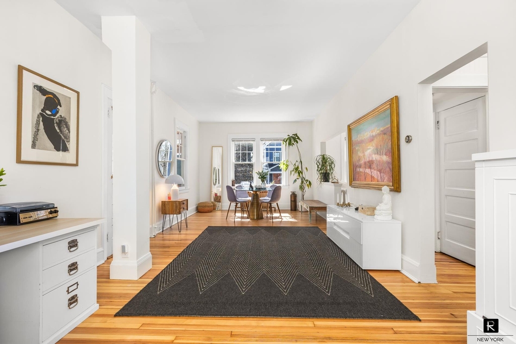 401 Hunter Avenue - Photo 3