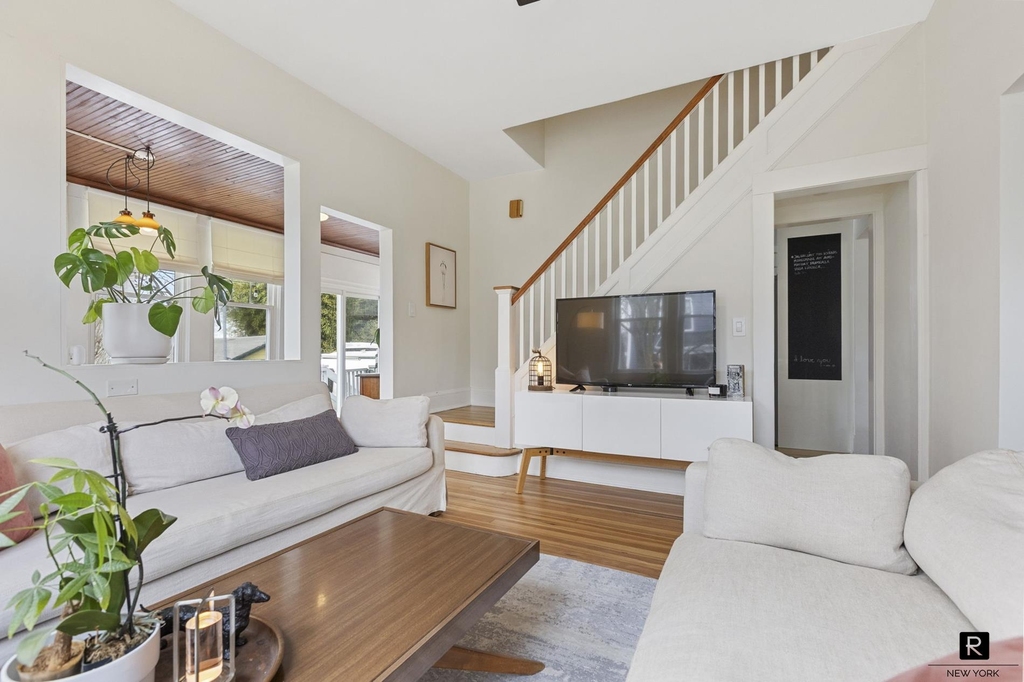 401 Hunter Avenue - Photo 12