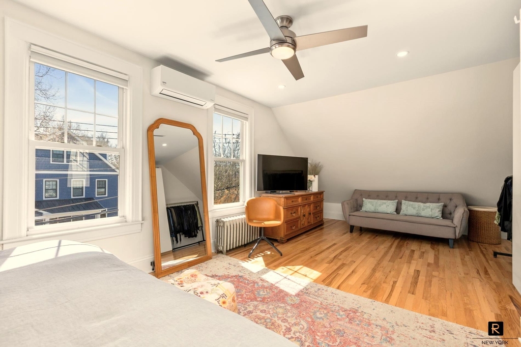 401 Hunter Avenue - Photo 15