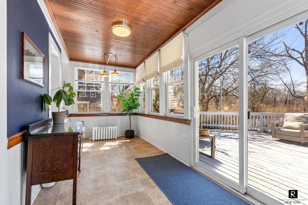 401 Hunter Avenue - Photo 6