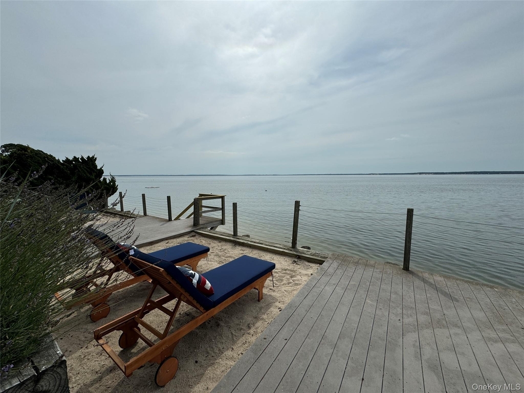 1429 Peconic Bay Boulevard - Photo 21