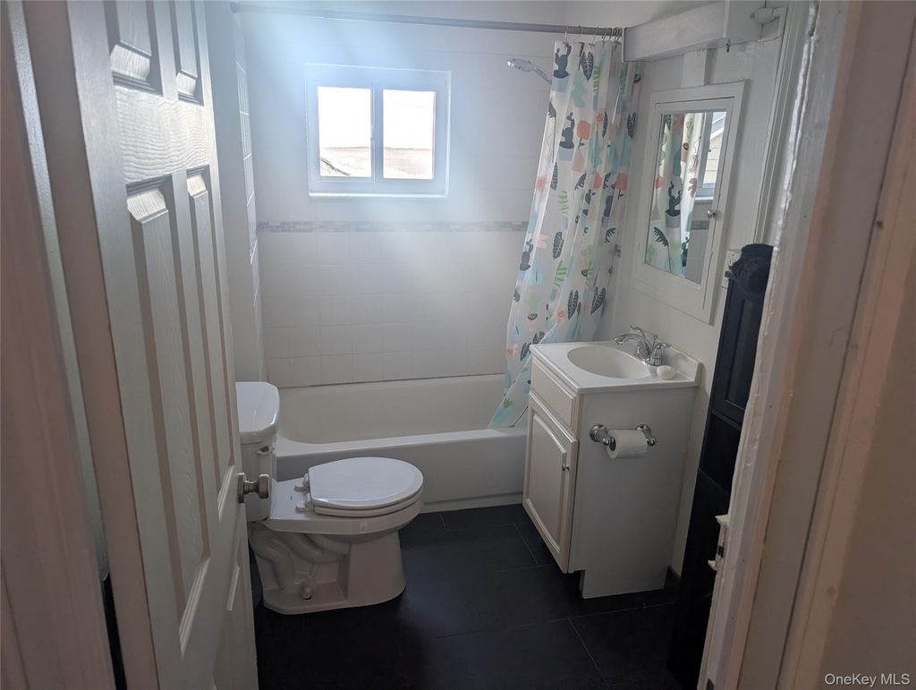 239 Main Street - Photo 4