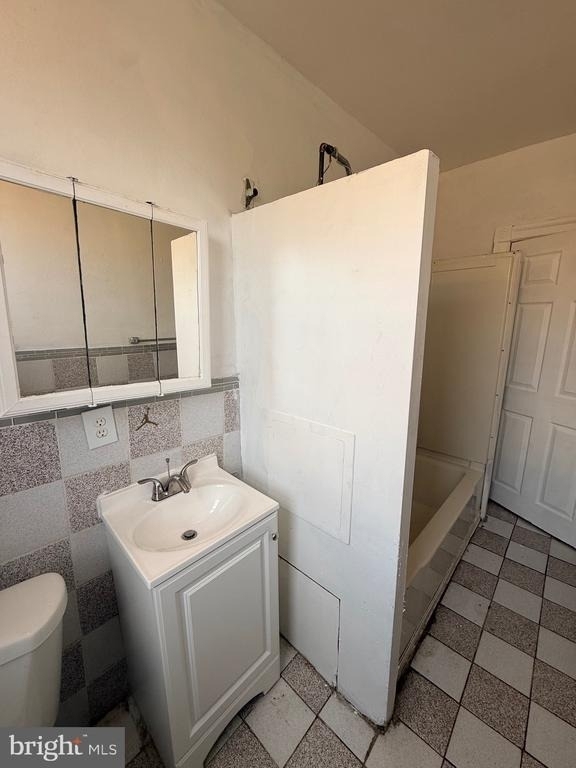 5717 Kingsessing Avenue - Photo 10