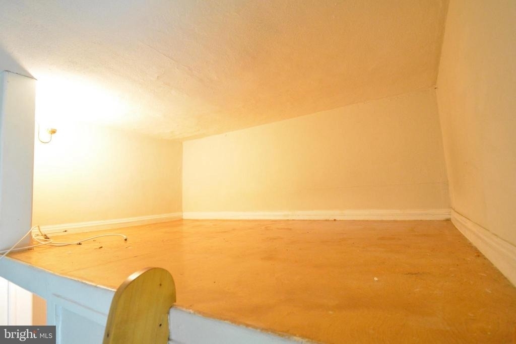251 W Rittenhouse Street - Photo 6