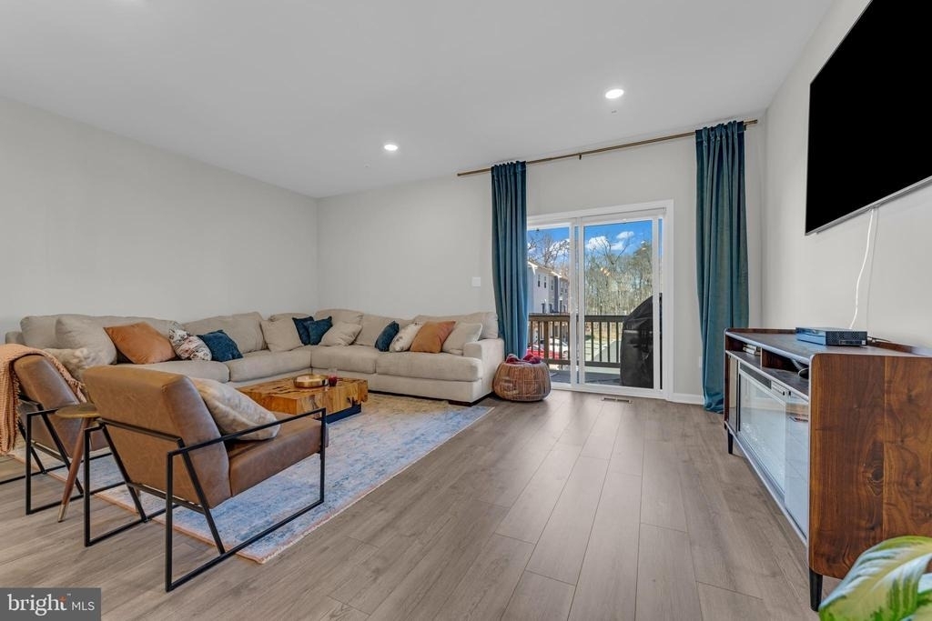 8805 Mimosa Avenue - Photo 22