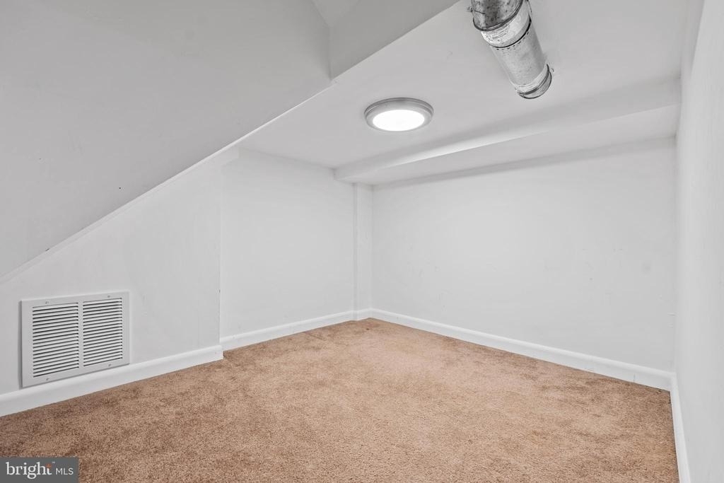 5937 Avon Drive - Photo 11