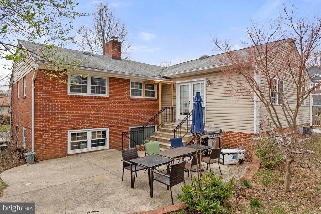 5937 Avon Drive - Photo 3