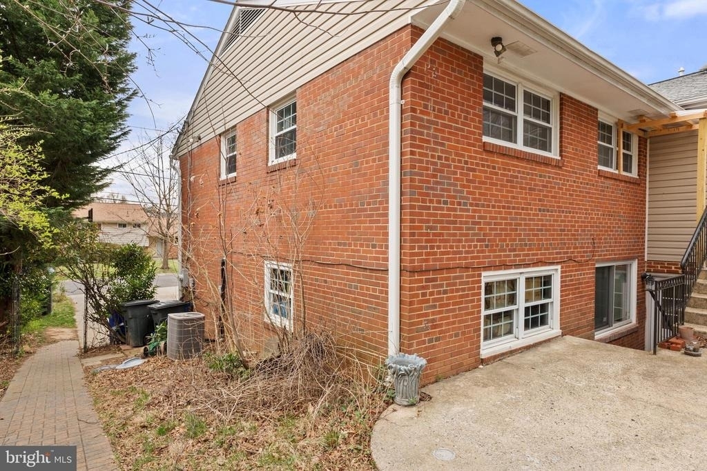 5937 Avon Drive - Photo 18