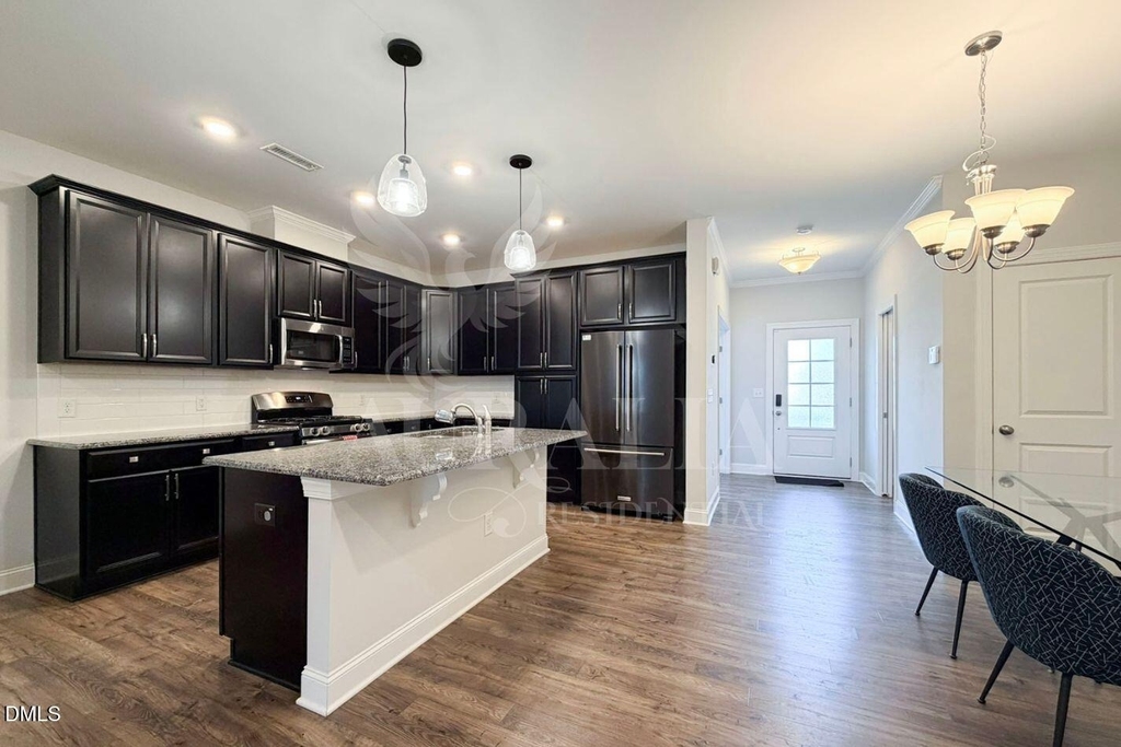 1306 Farm Pond Trail - Photo 8