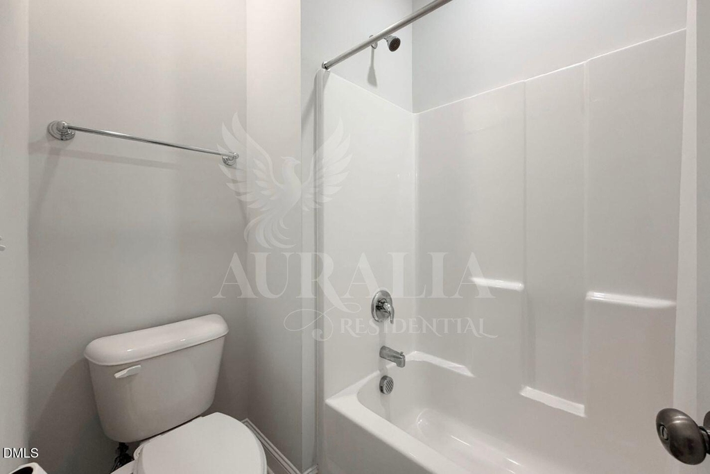 1306 Farm Pond Trail - Photo 22
