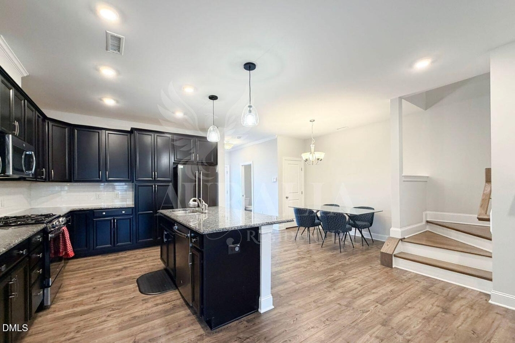 1306 Farm Pond Trail - Photo 12