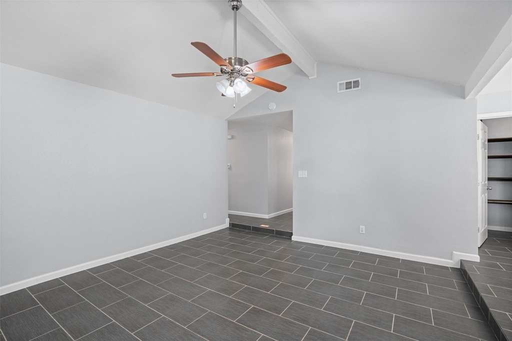 13205 Bourbon St - Photo 2