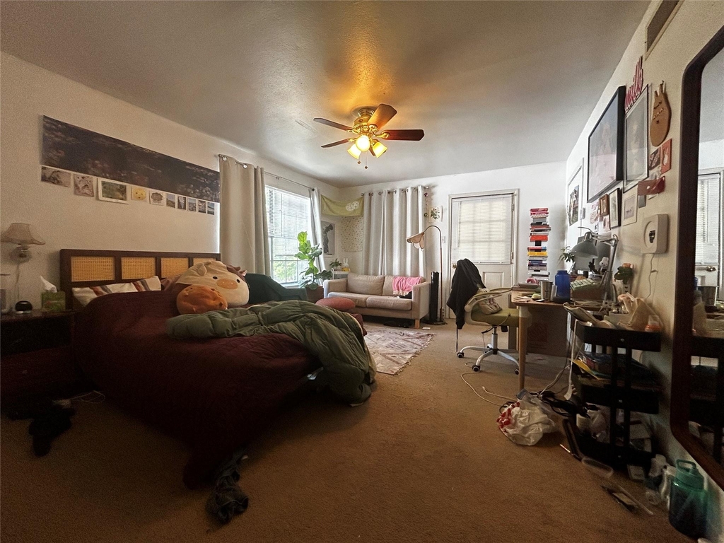 4511 Avenue B - Photo 6