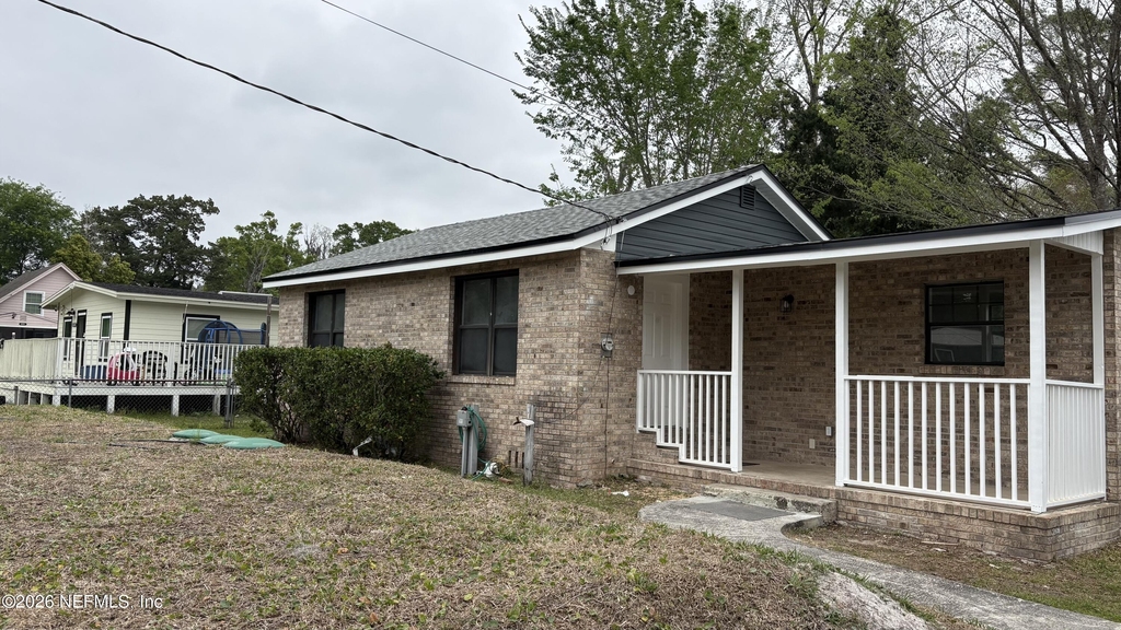 5933 Jammes Road - Photo 0