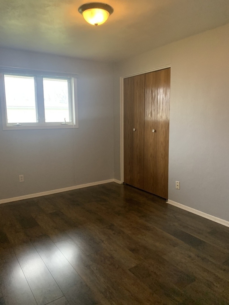 407 E Seminole Street E - Photo 8