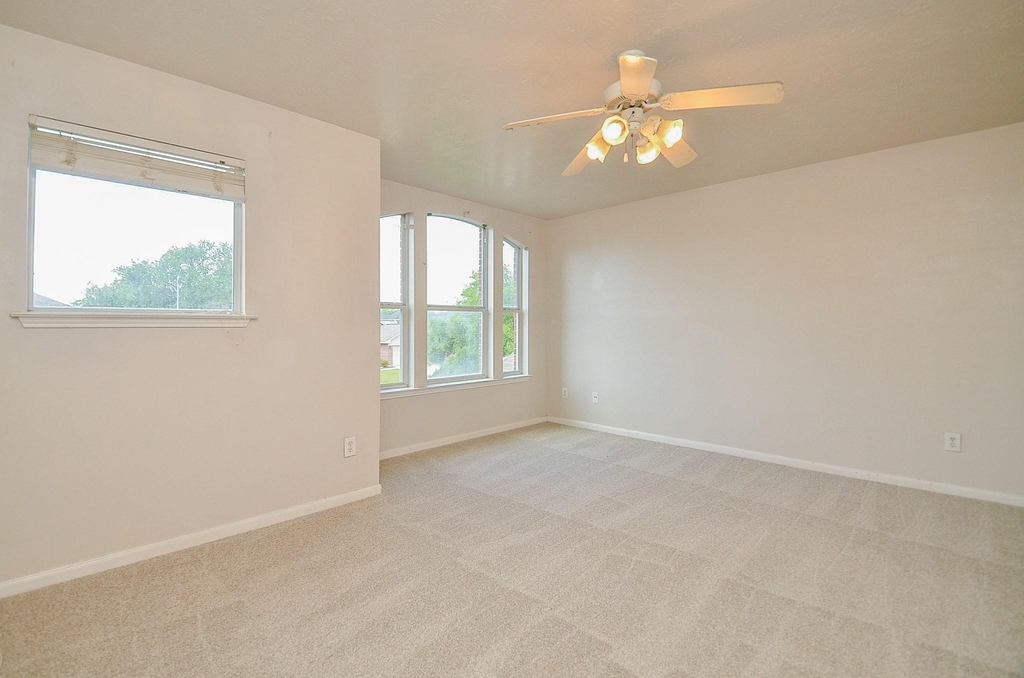 20726 Hardwick Oaks Drive - Photo 15