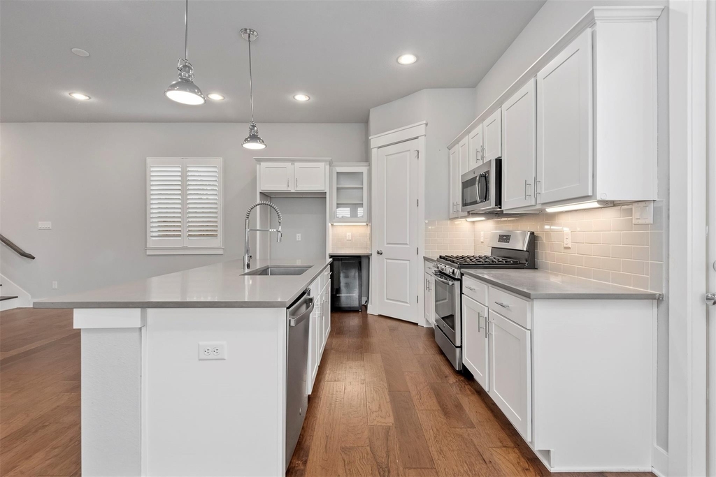 909 Oak Street - Photo 13