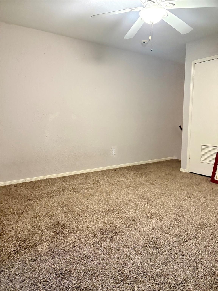 14213 Lost Meadow Lane - Photo 31